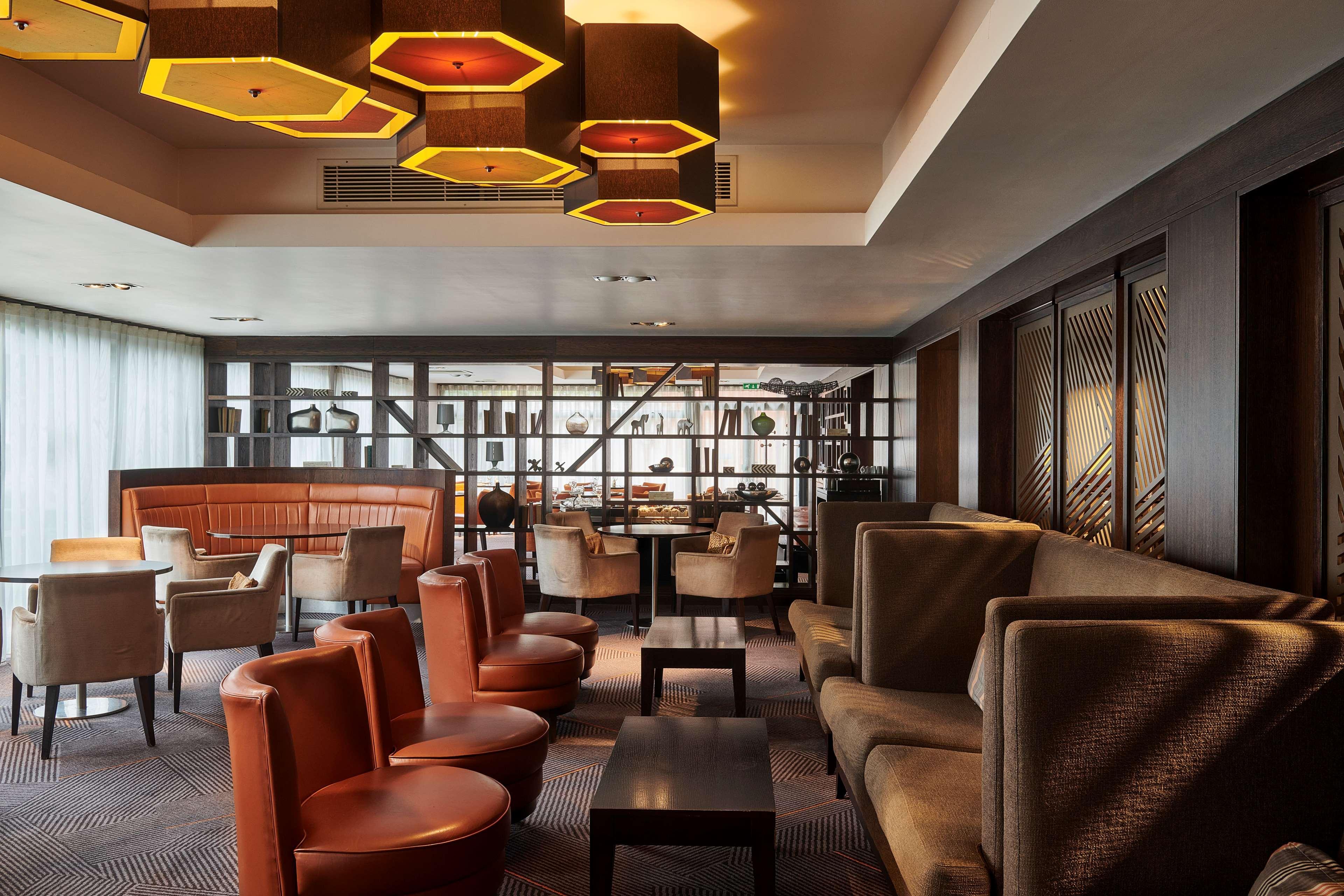 Doubletree By Hilton Ealing Hotel Londra